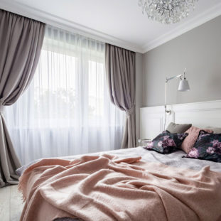 Bedroom Dilemmas R Amazing! - Curtains