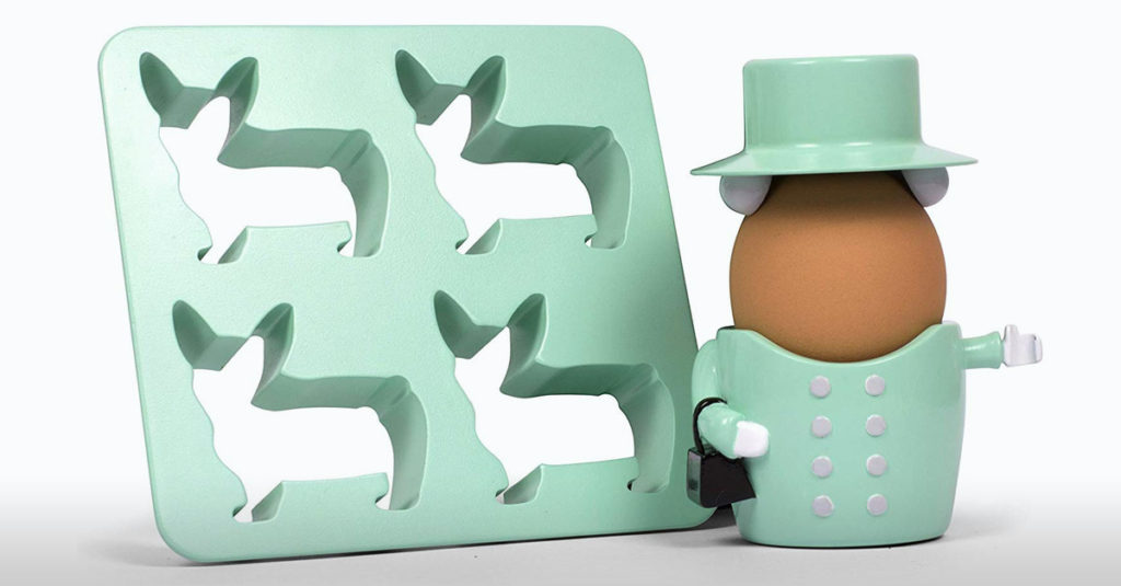 Egg Cups R Amazing! - Queen and Corgi Egg Cup