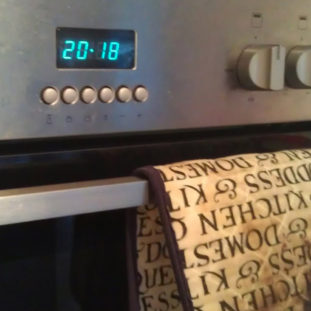 Kitchen Dilemmas R Amazing! - Clocks