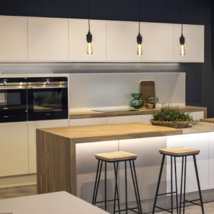 Kitchen Dilemmas R Amazing! - Seating