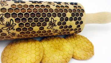 Bee Related Products R Amazing! - Bee Rolling Pin
