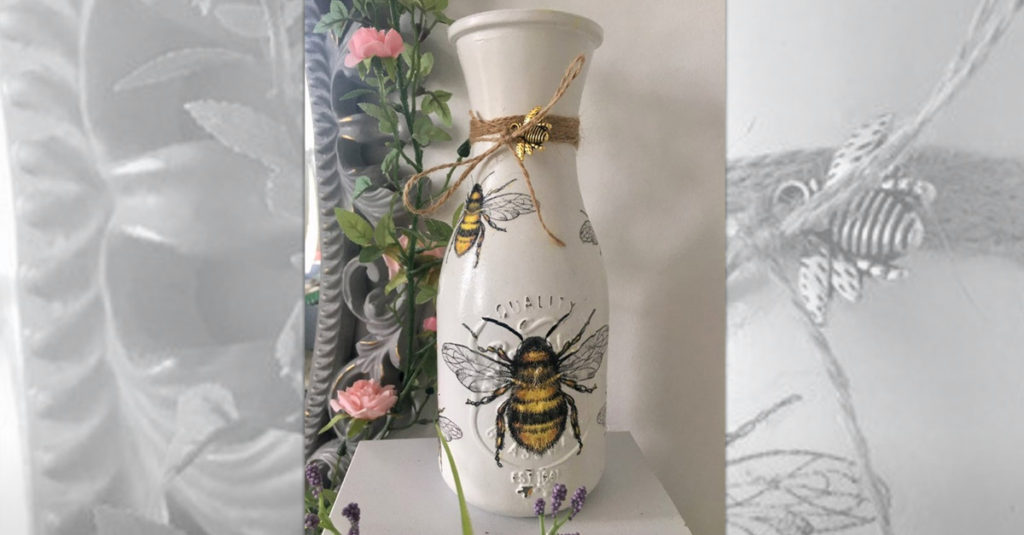 Bee Related Products R Amazing! - Bee Vase