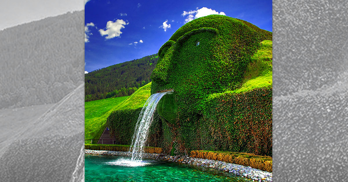 Fountains Ra Amazing! - Giant Fountain in Austria