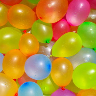 Would you rather? - Water balloon