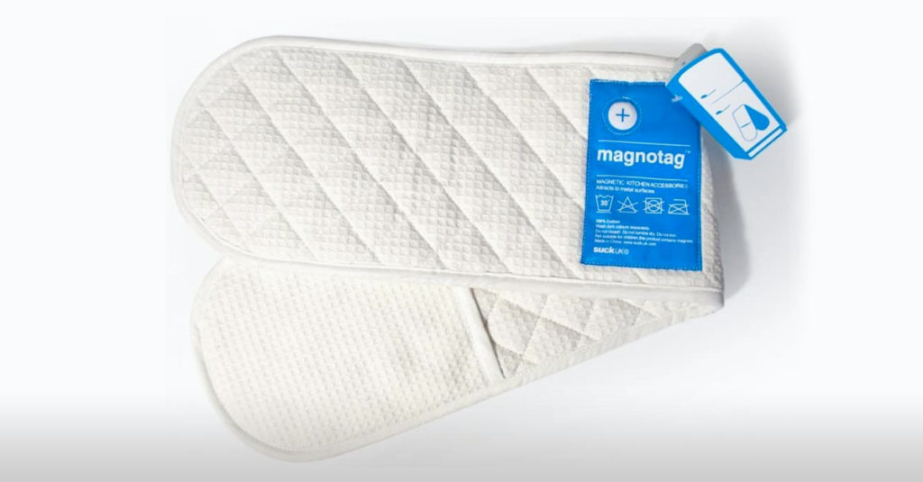 Amazing Oven Gloves - Magnetic