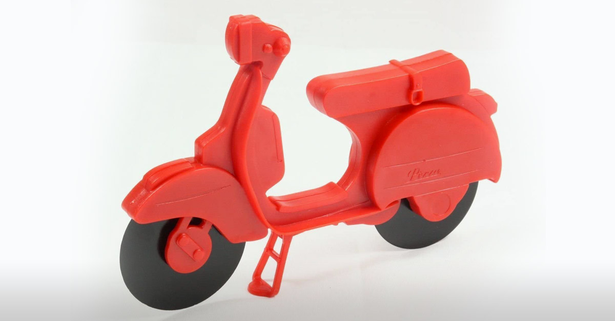 Amazing Pizza Cutters - Lambretta Vespa Scooter