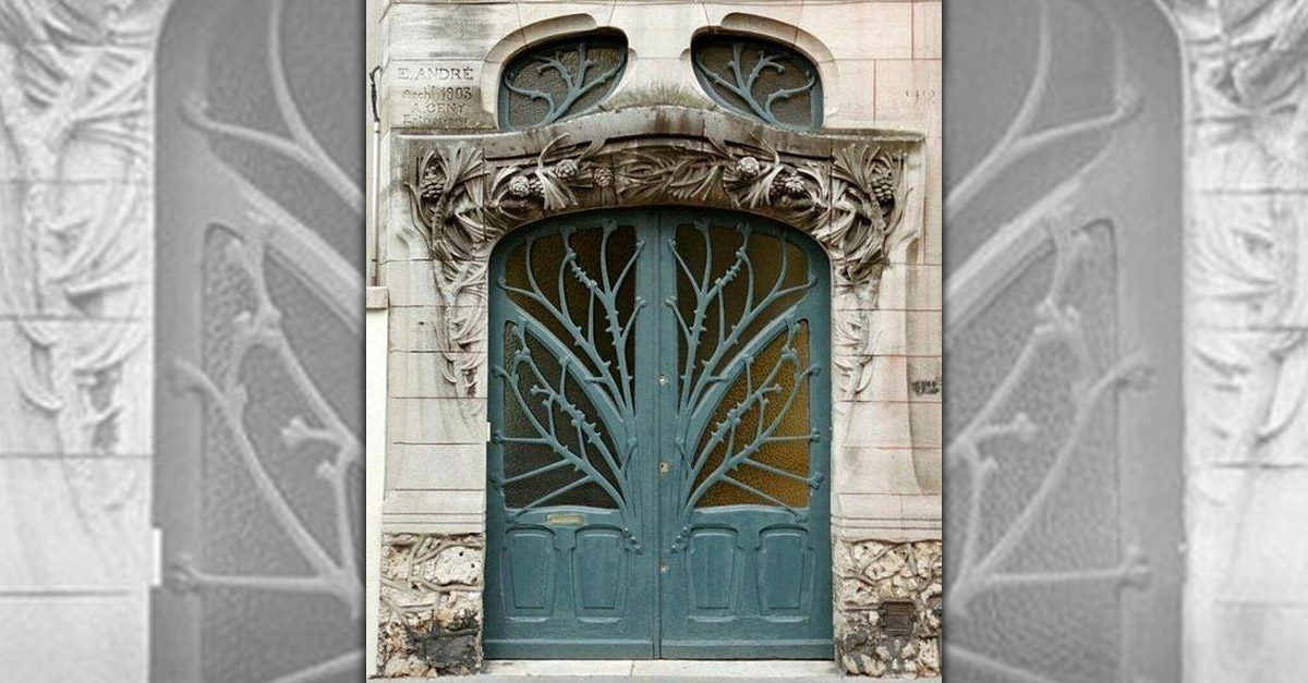 Amazing Doors - Branch Shaped Door