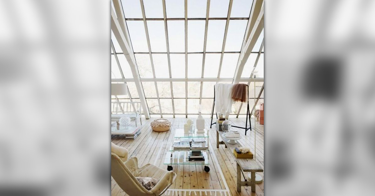 Amazing Windows - Slanted Window