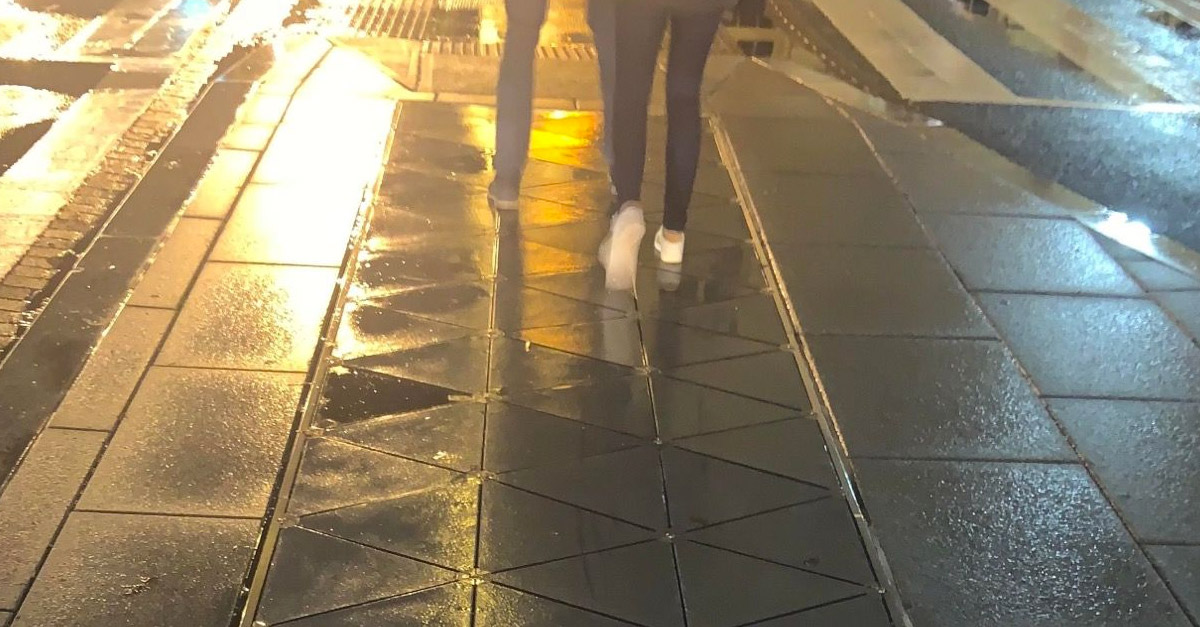 Amazing Urban Designs - Kinetic Pavement