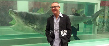 Damien Hirst's Shark - Amazing Conceptual Artist